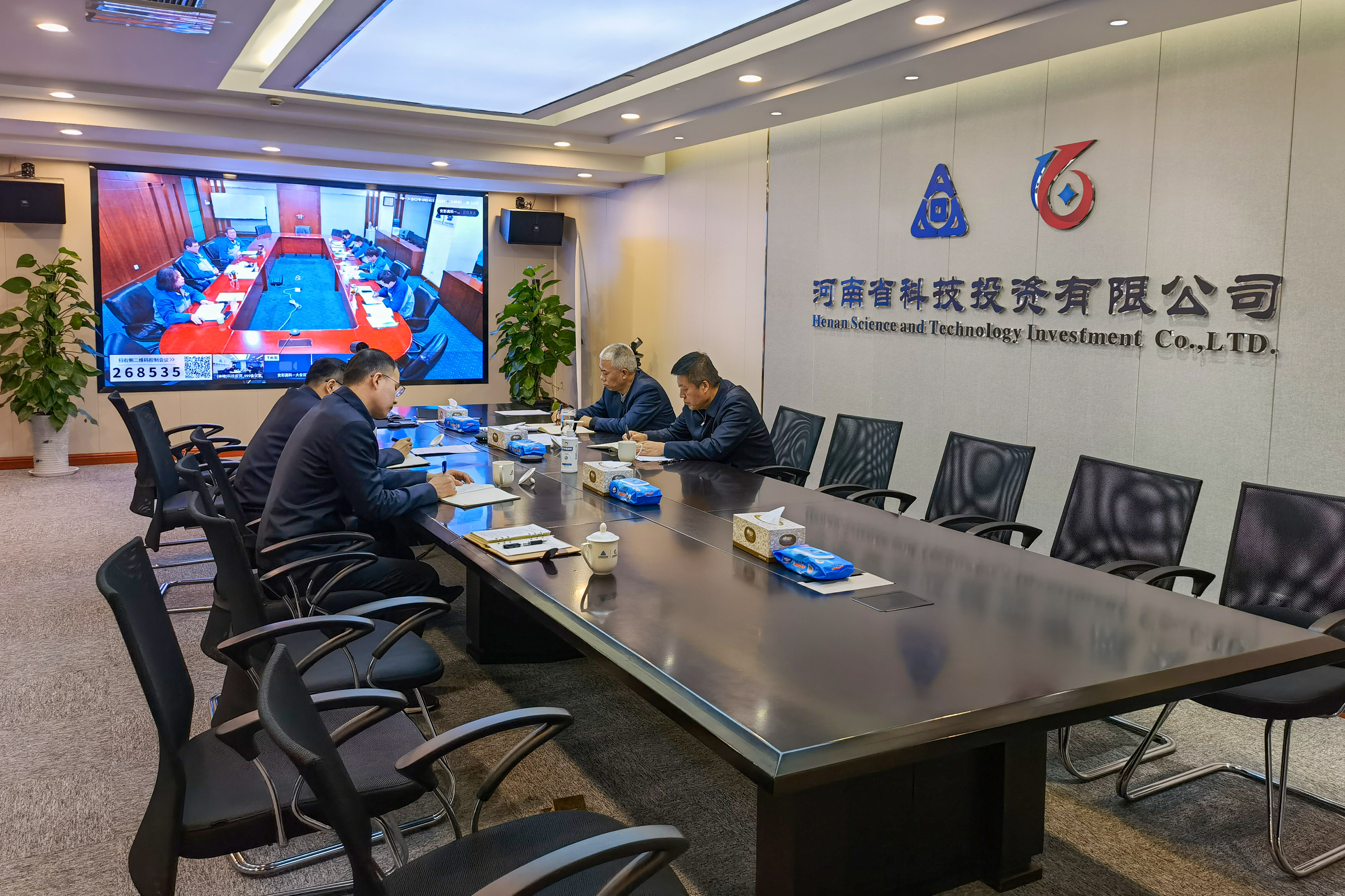 安彩高科黨委召開(kāi)黨史學(xué)習(xí)教育專(zhuān)題民主生活會(huì)